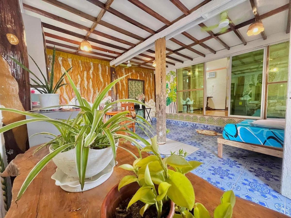Burgos  Precious Homestay-Family Room מראה חיצוני תמונה