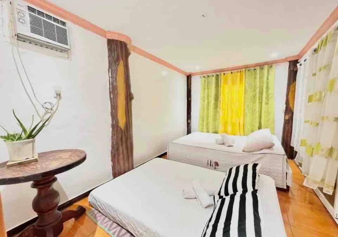 Burgos  Precious Homestay-Family Room מראה חיצוני תמונה